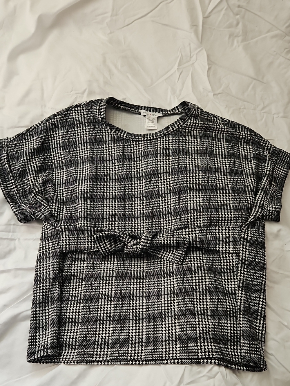 ✨️3 for $20 or 5 for $25✨️ Miley & Molly Plaid Blouse With Ties